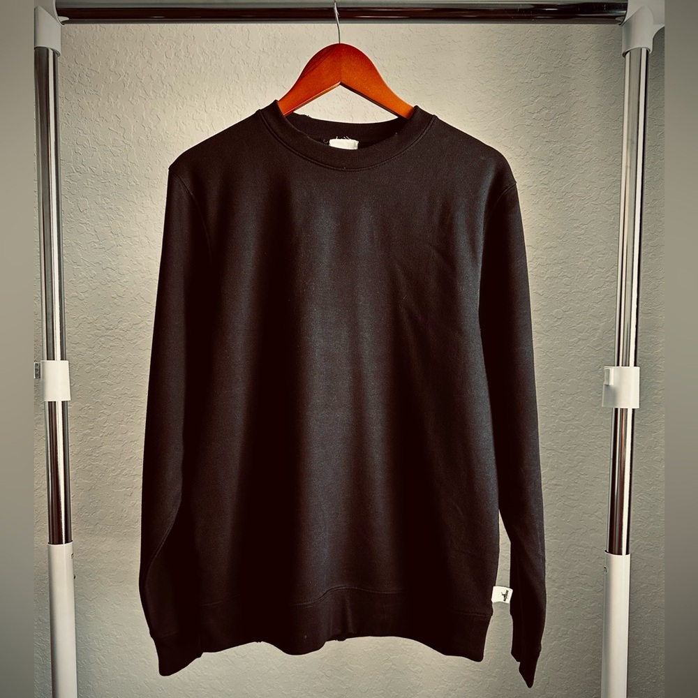 Alashan & Vintage Black Sweatshirt